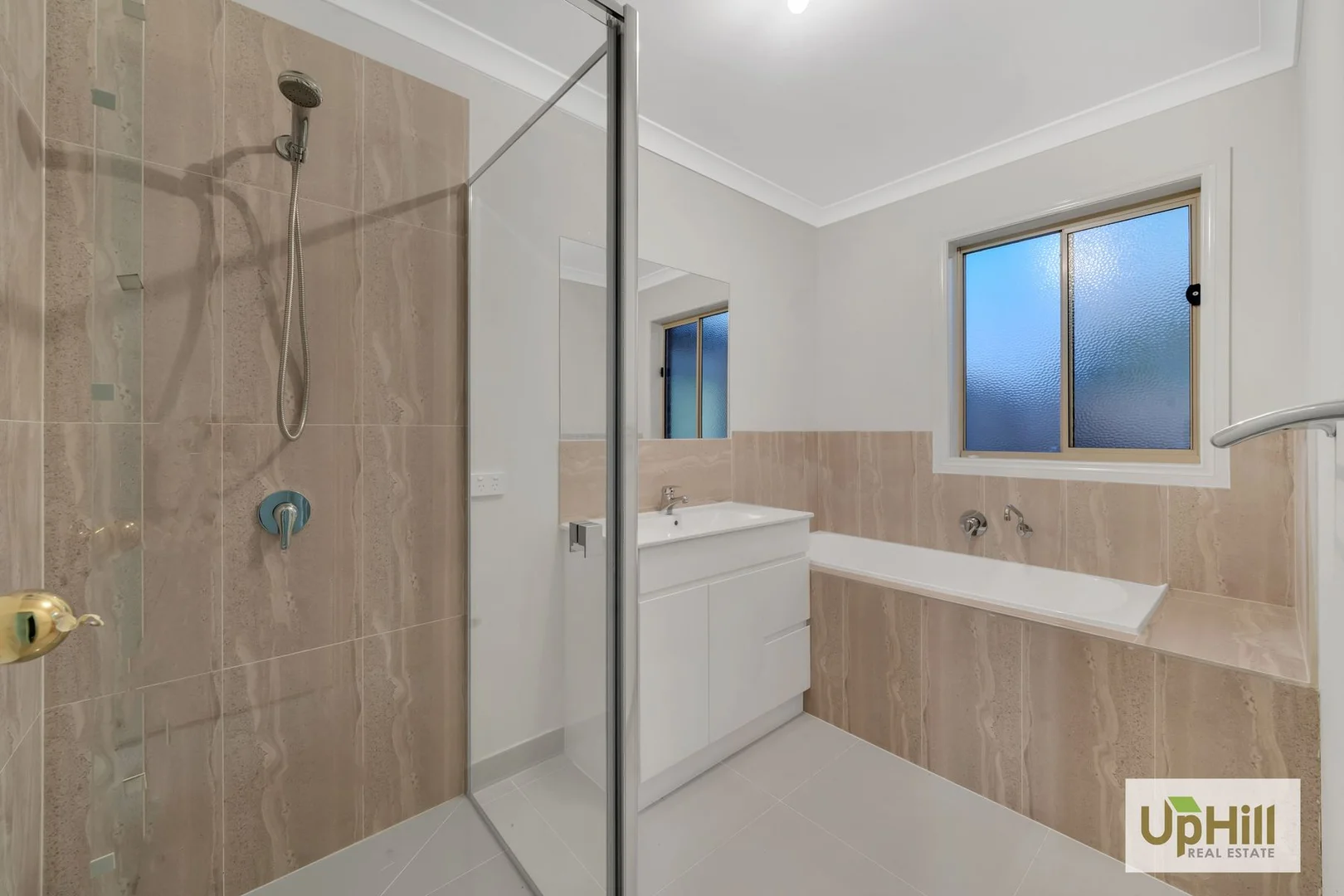 Additional image 8 of 2D Henry street, Pakenham VIC 3810
