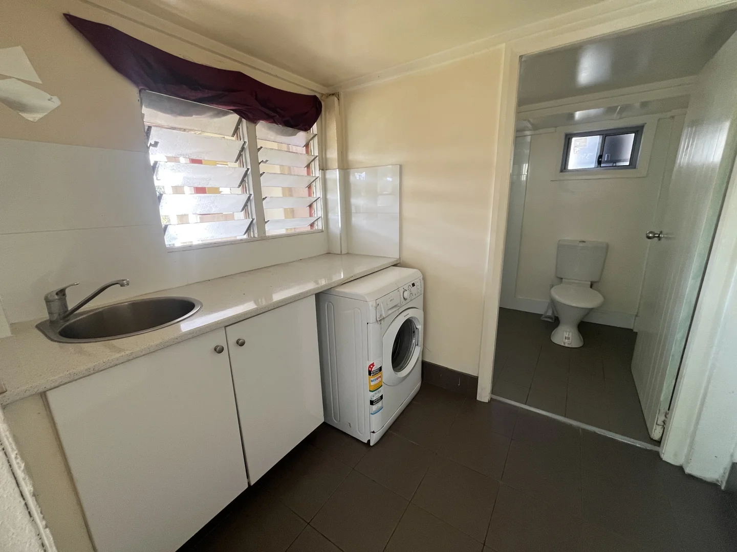 Additional image 3 of 8/11 Old Princes Highway, Batemans Bay NSW 2536