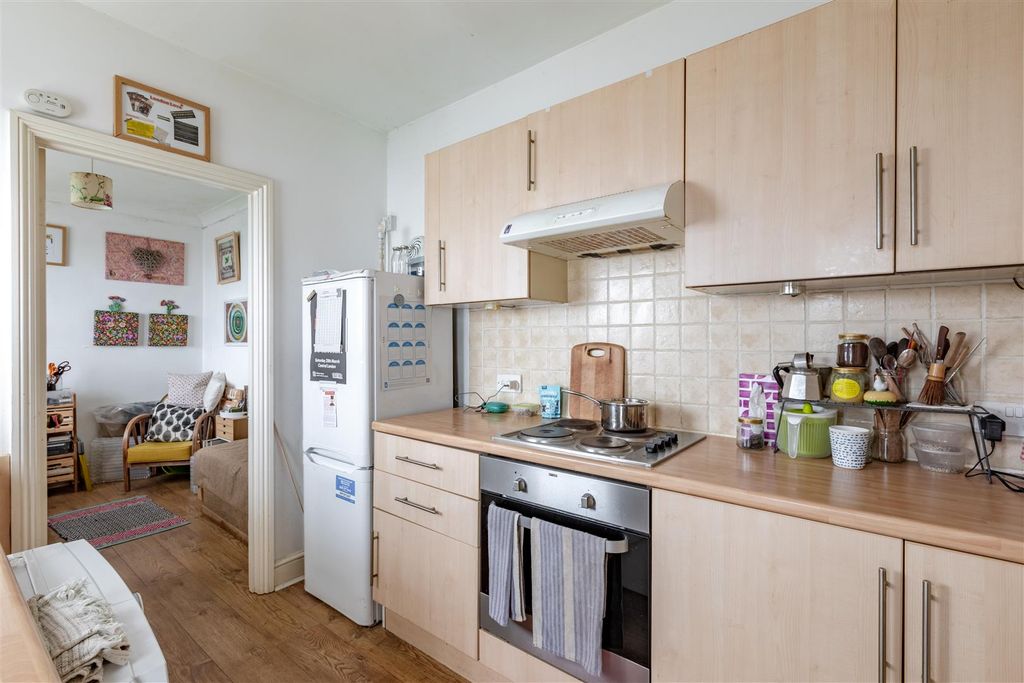 Additional image 9 of 2 bed flat for saleWaterloo Street, Hove BN3