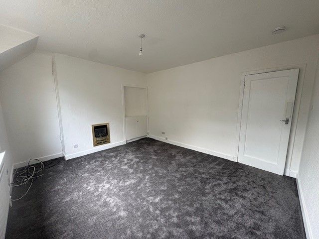 Additional image 2 of 3 bed flat to rent49 King Street, Kirkcaldy KY2