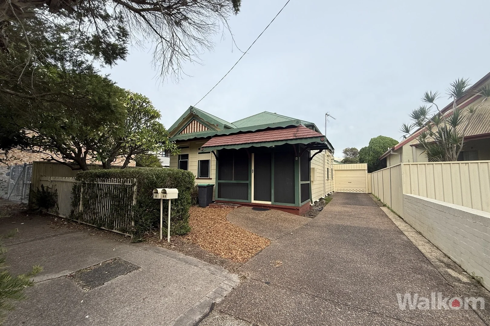 4 Eva Street, Hamilton NSW 2303