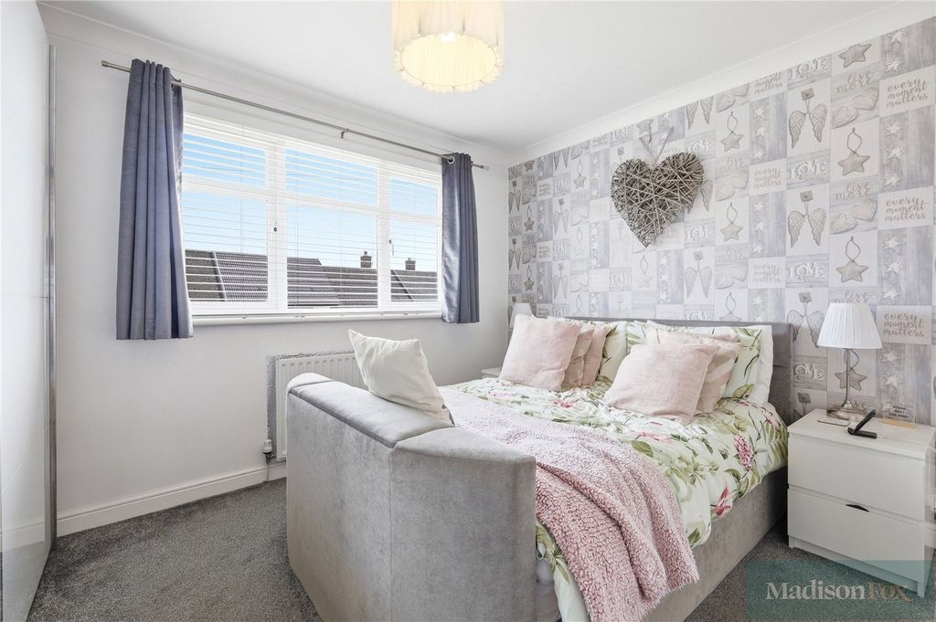 Additional image 10 of 3 bed semi-detached house for saleDeepdene Road, Loughton, Essex IG10