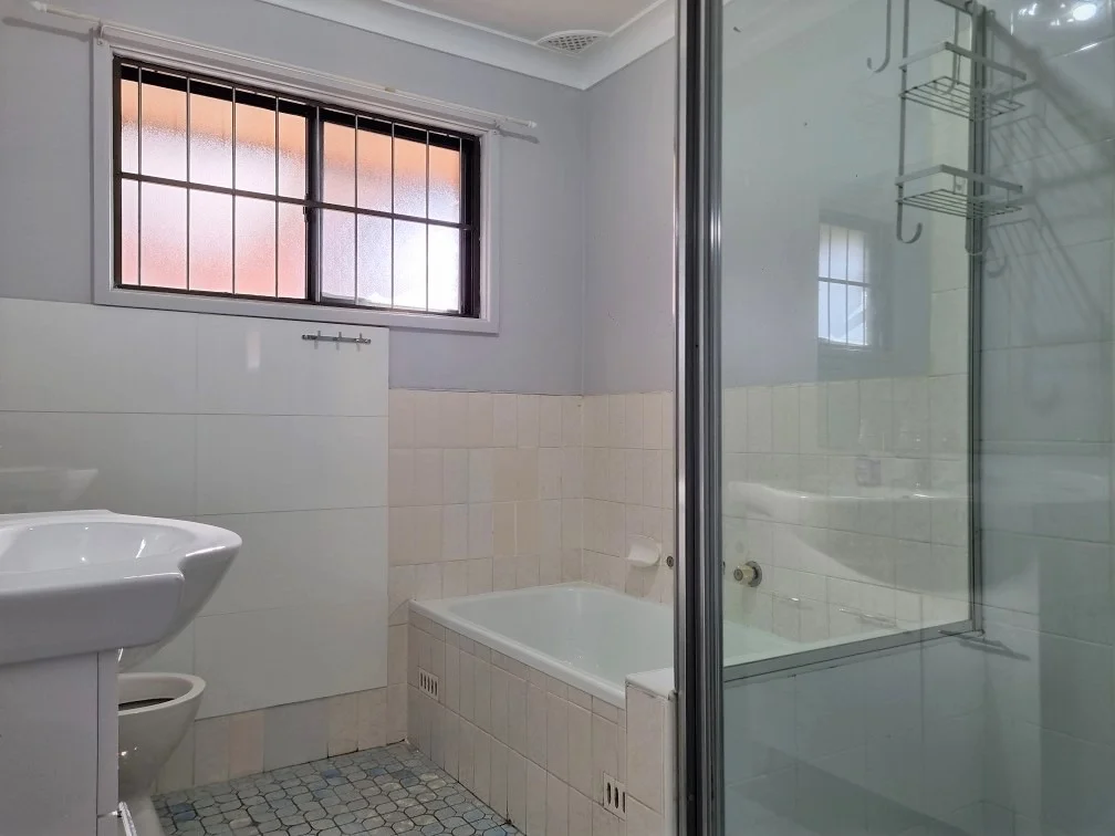 Additional image 7 of 18 Ayrshire Street, Bossley Park NSW 2176