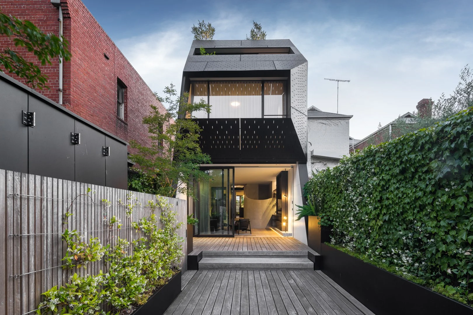 16 St Martins Lane, South Yarra VIC 3141