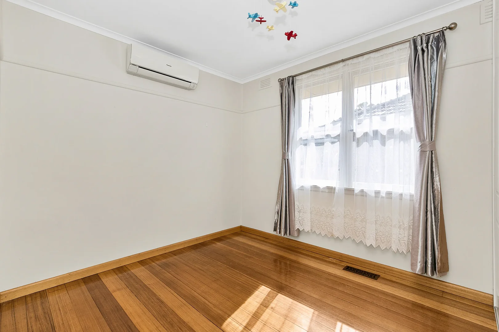 Additional image 6 of 49 Parkmore Road, Forest Hill VIC 3131