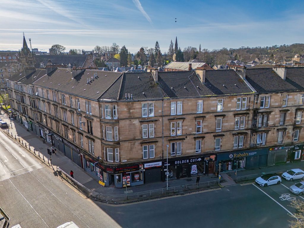 3 bed flat for sale350 Allison Street, Flat 2/2, Queen’S Park, Glasgow G42