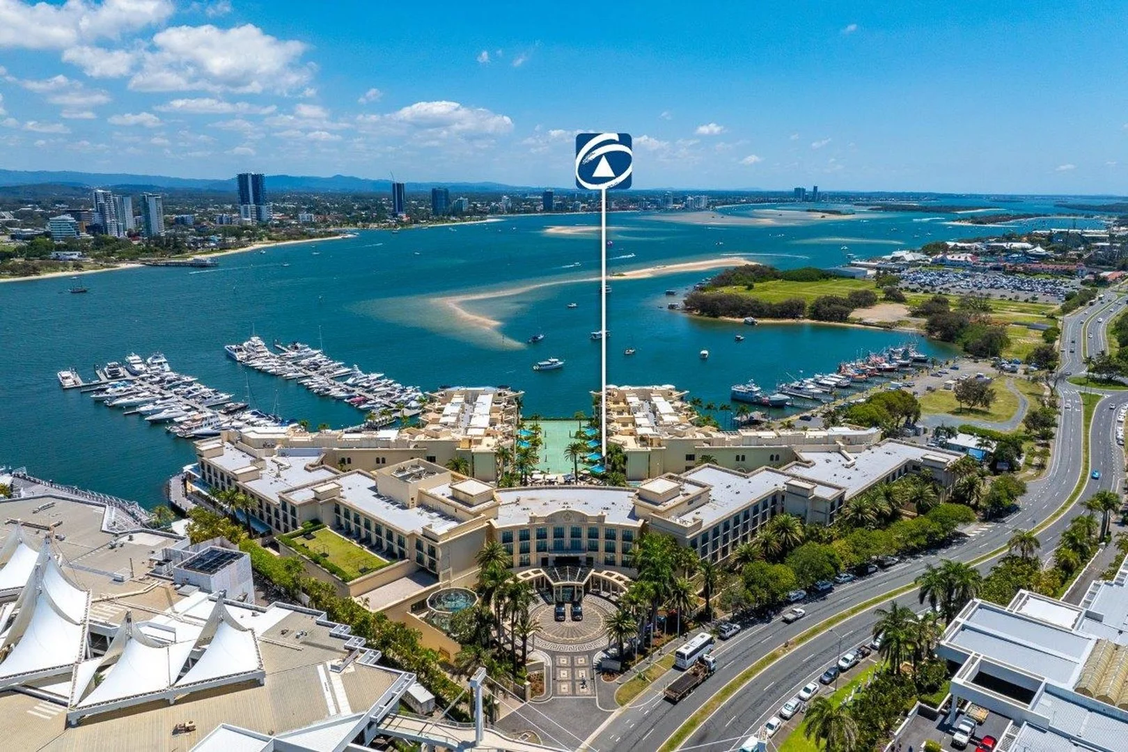 38/94 Seaworld Dr, Main Beach QLD 4217