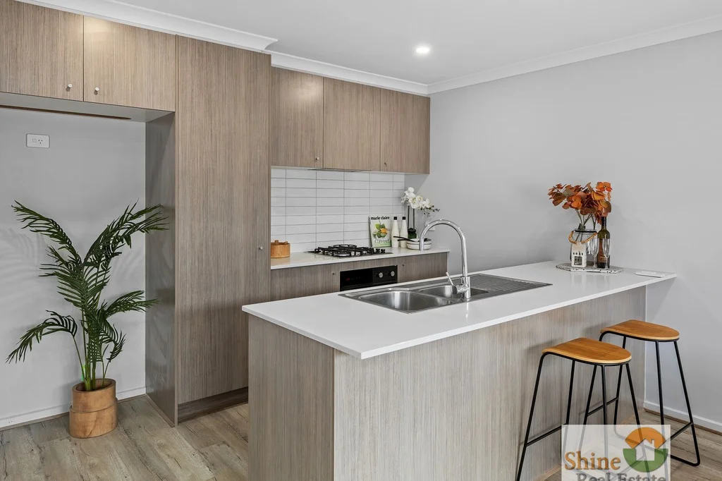Additional image 4 of 8 Hare Mews, Cranbourne East VIC 3977