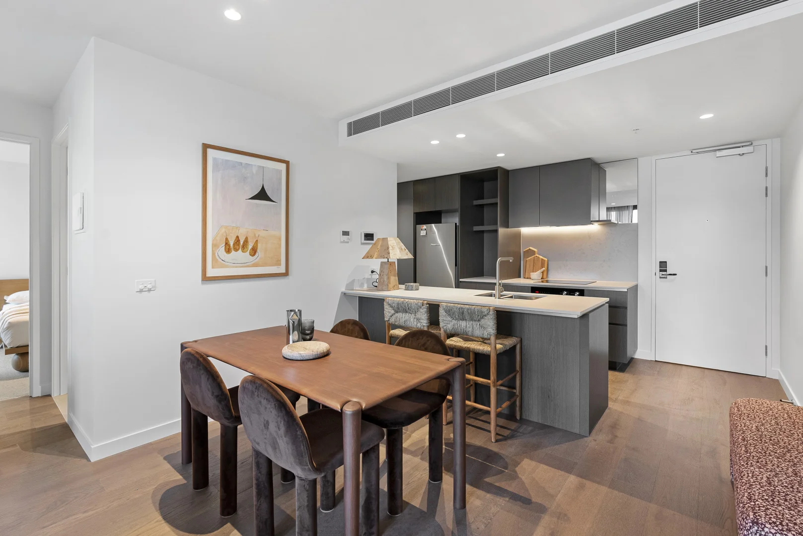Additional image 5 of 2408/687 La Trobe St, Docklands VIC 3008