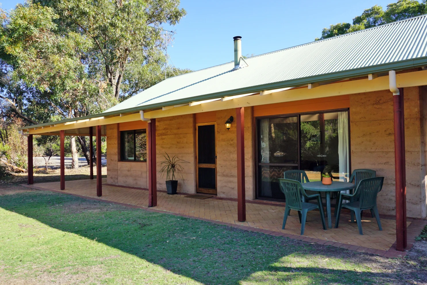1/15 Curlew Rise, Quindalup WA 6281