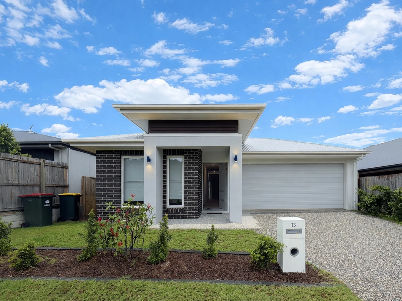 13 graham circuit, Yarrabilba QLD 4207