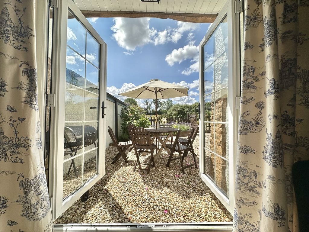 Additional image 7 of 3 bed barn conversion to rentButterleigh, Cullompton EX15