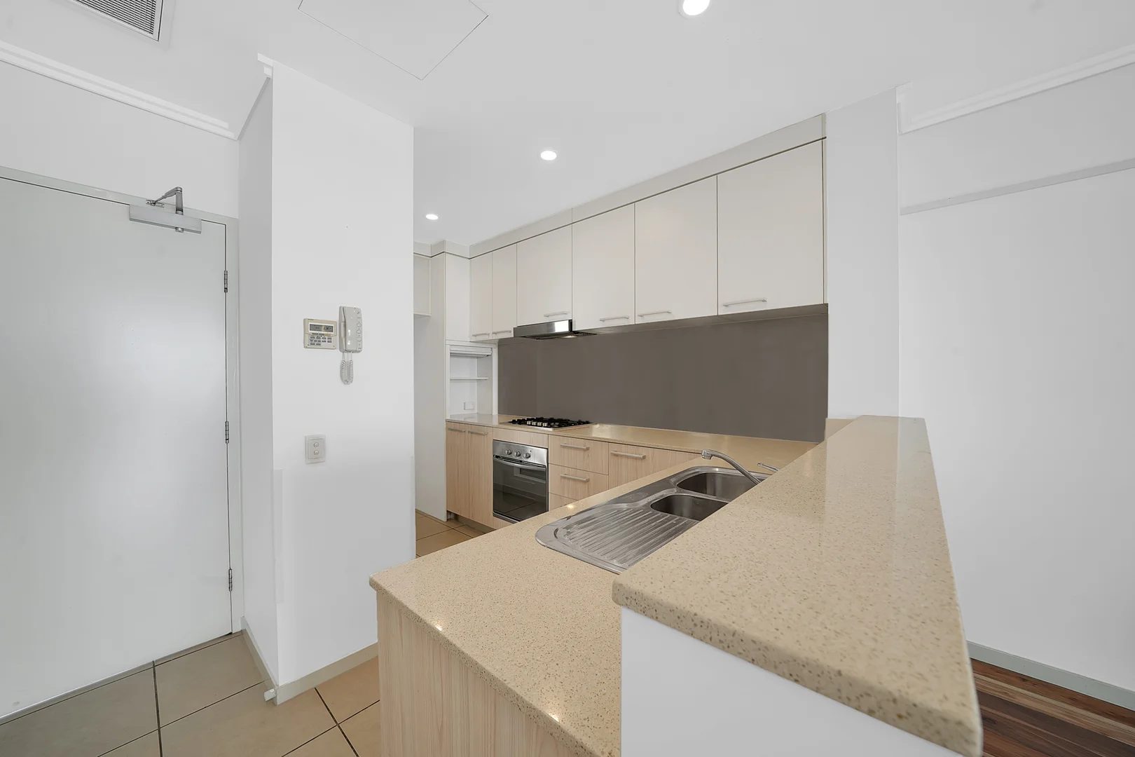 Additional image 6 of 353/51 Hope St, Spring Hill QLD 4000