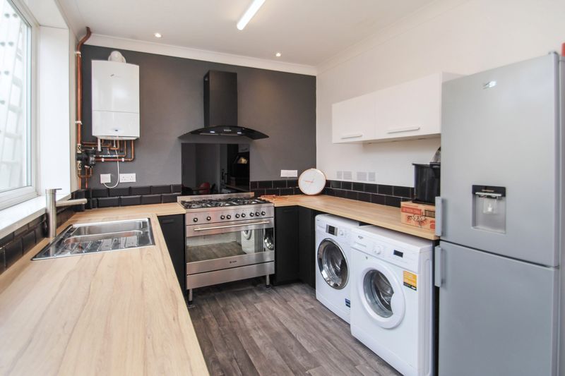 Additional image 8 of 6 bed detached house to rentStudent House In Gresham Road, Bournemouth BH9