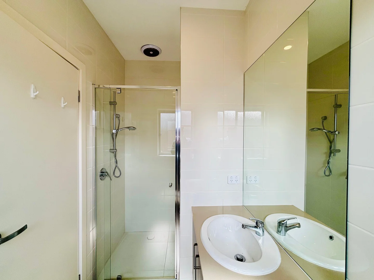 Additional image 6 of 28 ROCHESTER CRESCENT, Eynesbury VIC 3338