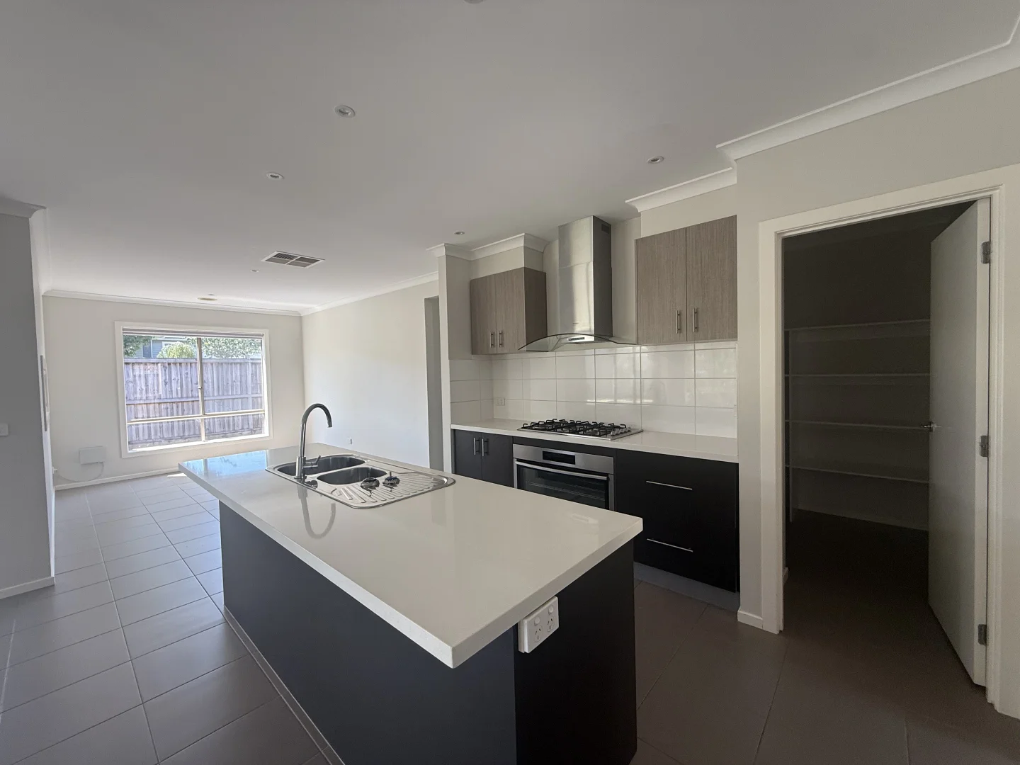 Additional image 10 of 36 Cook Street, Drouin VIC 3818