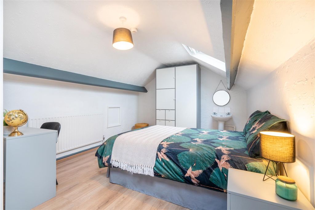 5 bed shared accommodation to rent425 Glossop Road, Broomhill, Sheffield S10 photo 3
