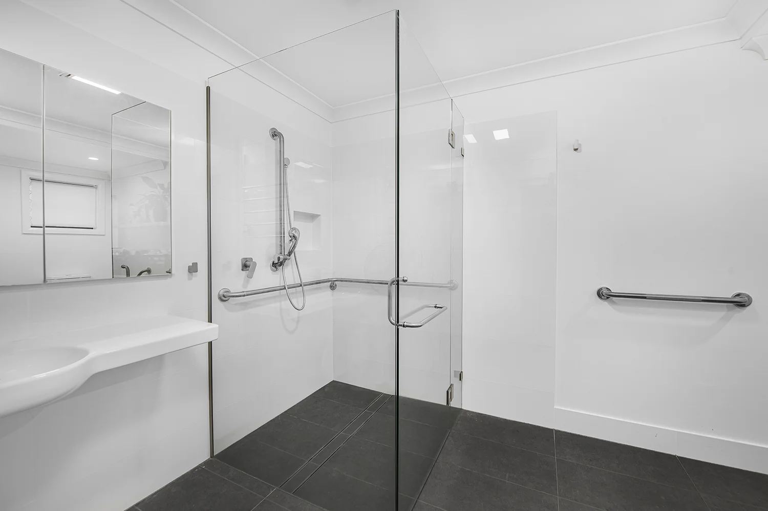Additional image 4 of 3/15 Kurrawa Ave, Point Clare NSW 2250