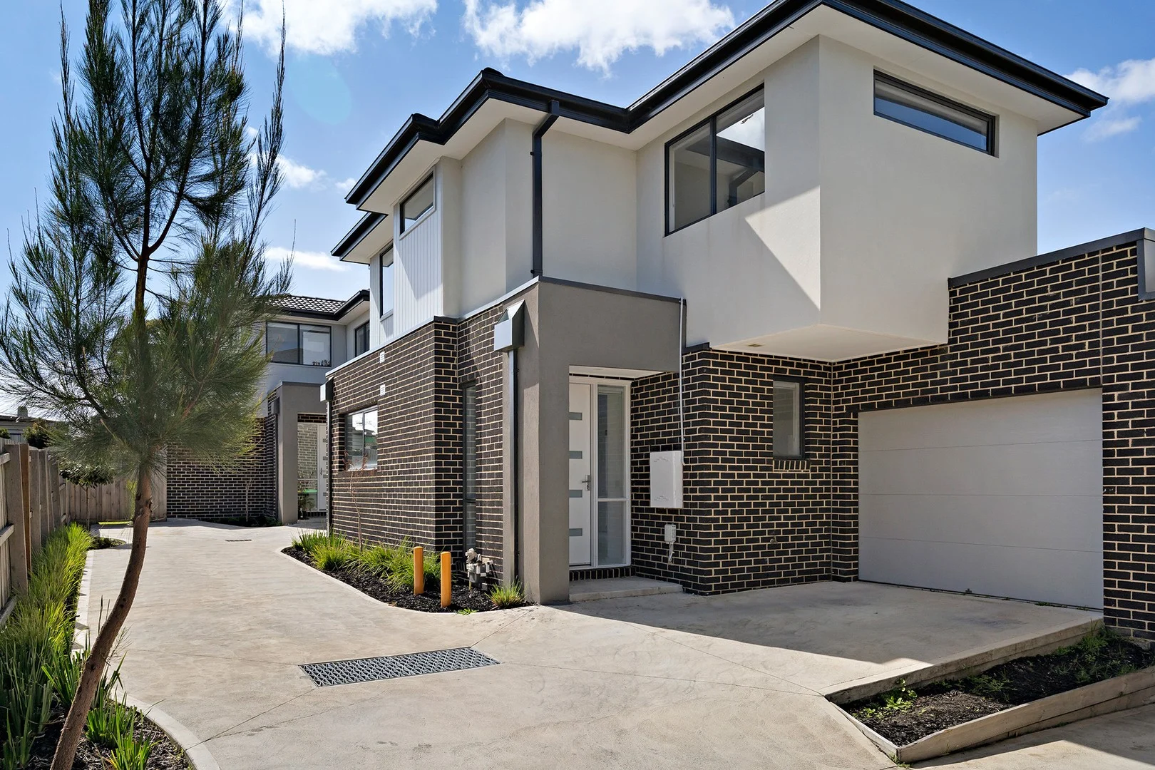 2/5 Lorraine Street, Frankston VIC 3199