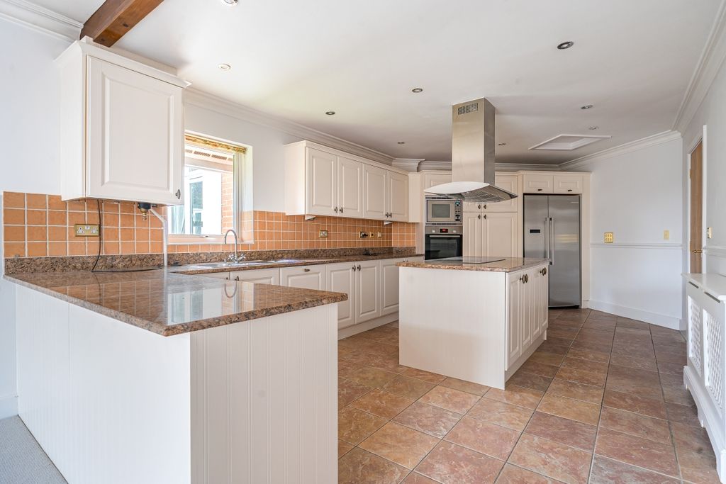 Additional image 6 of 3 bed flat to rentWarberry Park Gardens, Tunbridge Wells TN4