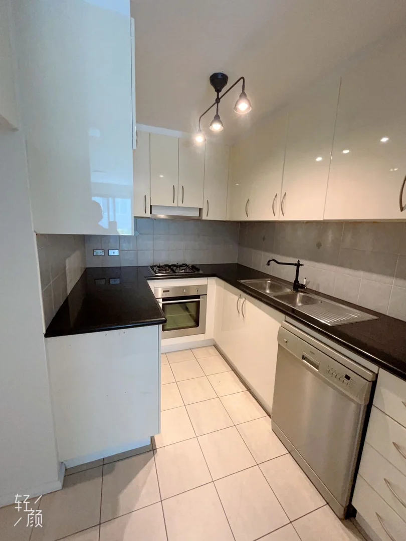 WeChat: KRL119 L1/ 1-3 Botany Rd, Waterloo NSW 2017 photo 4