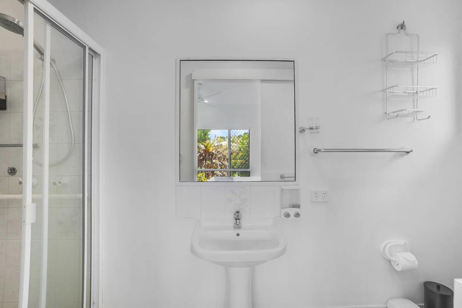 Additional image 4 of 19 Thais Street, Palm Cove QLD 4879