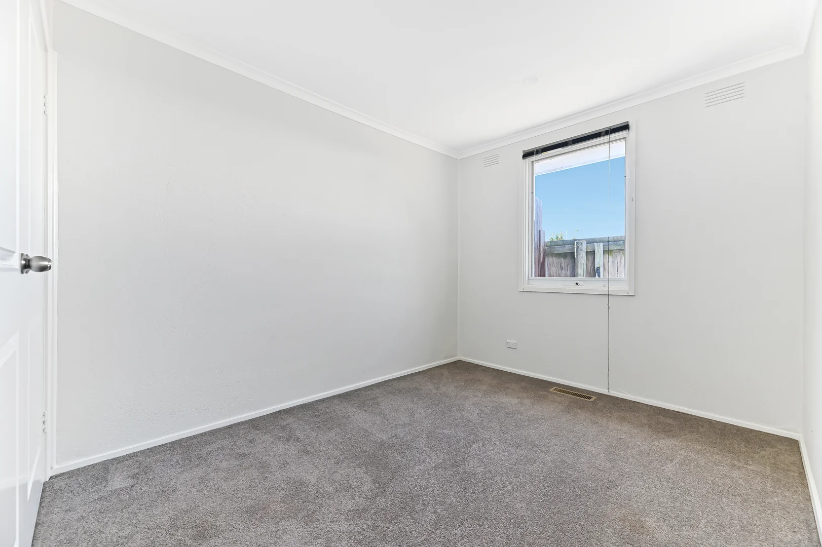 Additional image 5 of 3/121-123 Mount Eliza Way, Mount Eliza VIC 3930