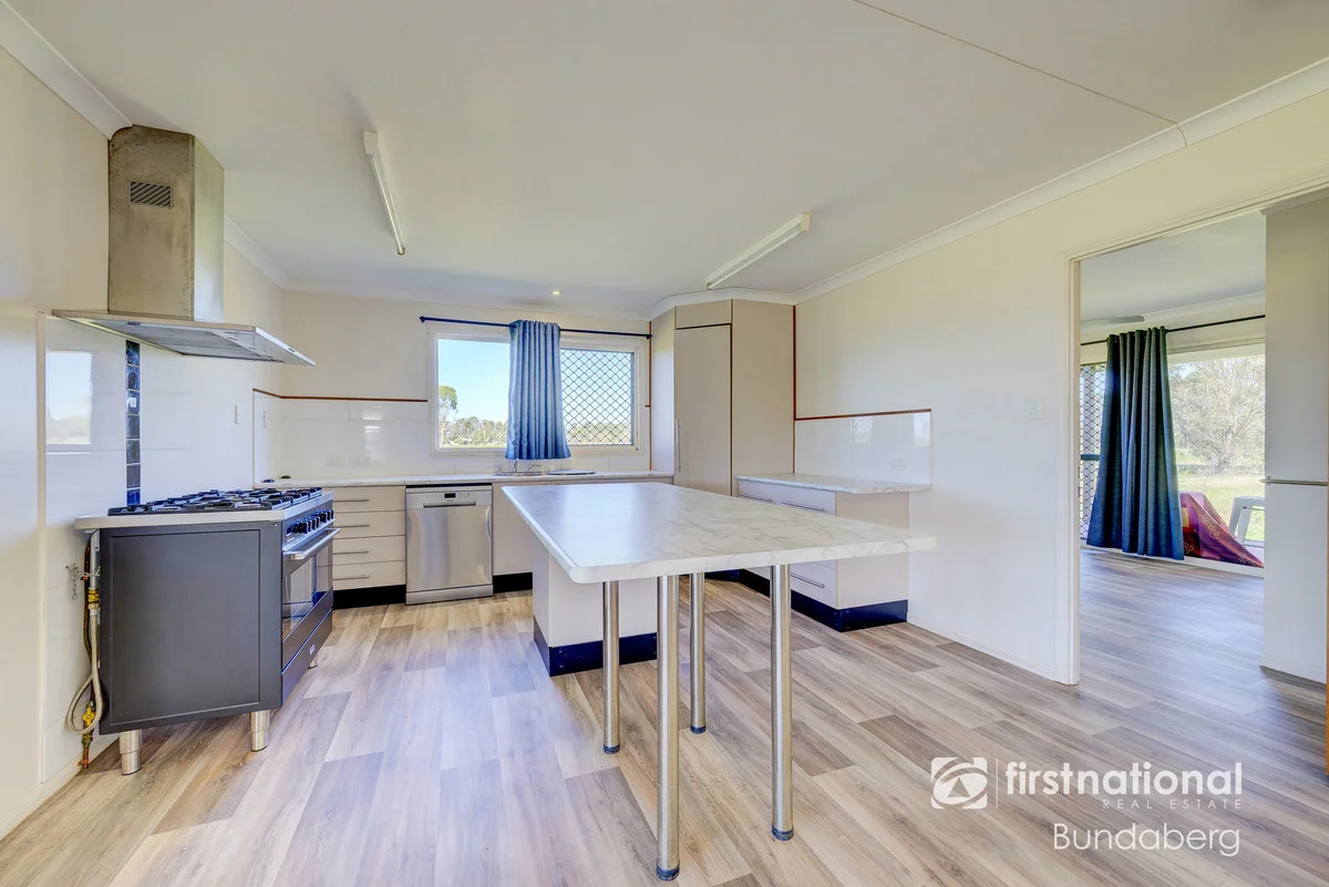 34 Old Bushs Road, Avondale QLD 4670 photo 2