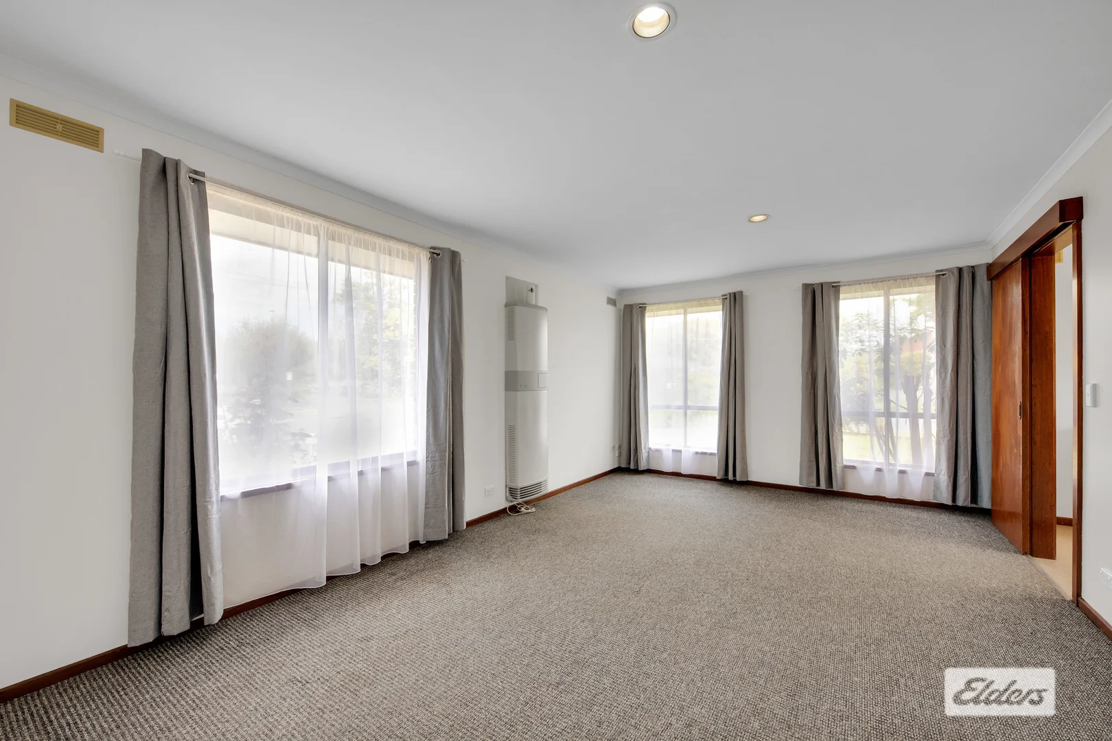 Additional image 2 of 27 Gayview Drive, West Wodonga VIC 3690