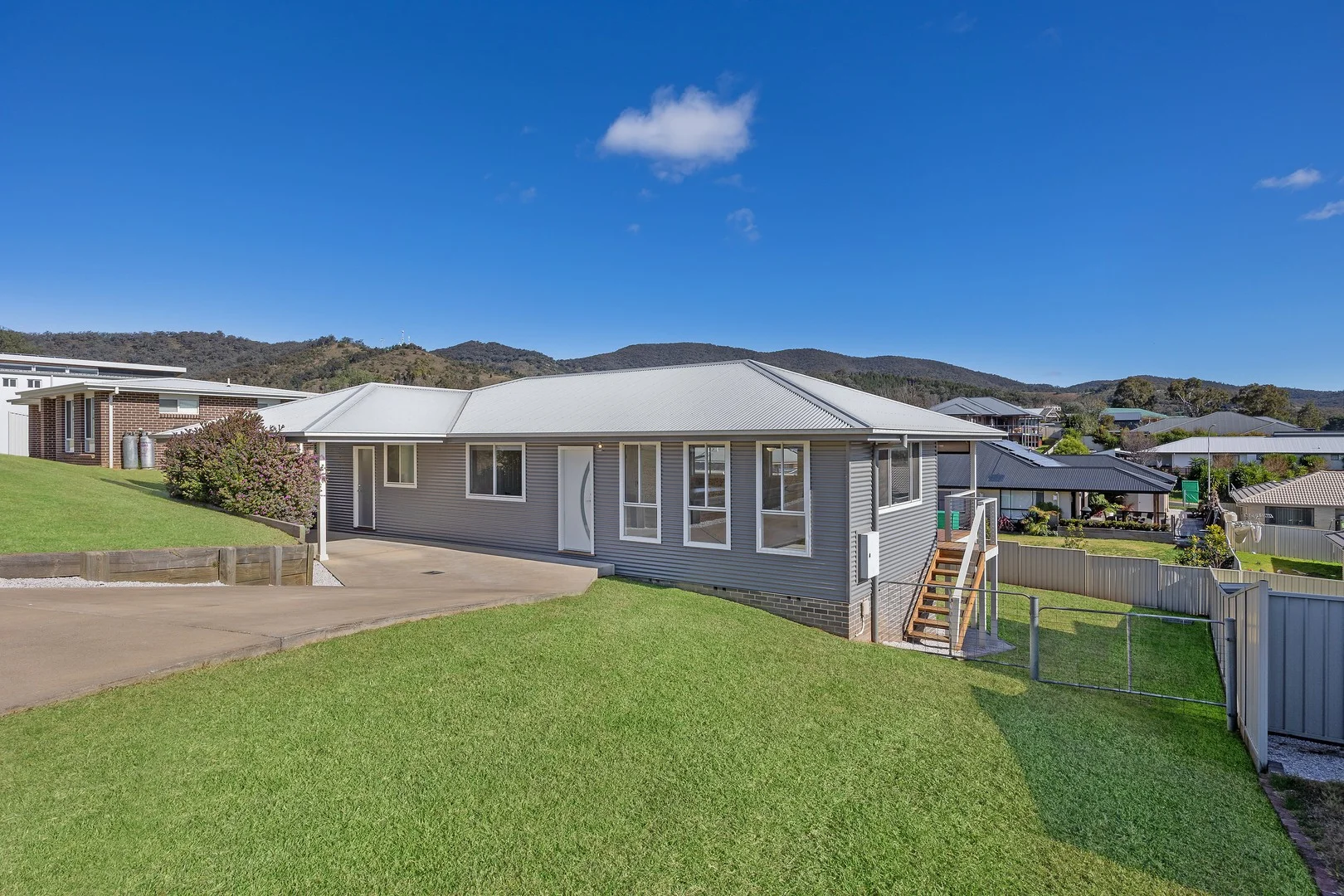 4 Miller Crescent, Mudgee NSW 2850