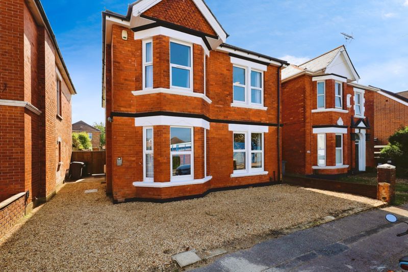 Additional image 2 of 8 bed detached house to rentAlma Road, Winton, Bournemouth BH9