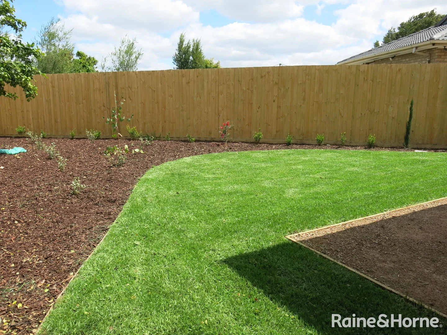 Additional image 26 of 2/5 Padua Court, Gladstone Park VIC 3043