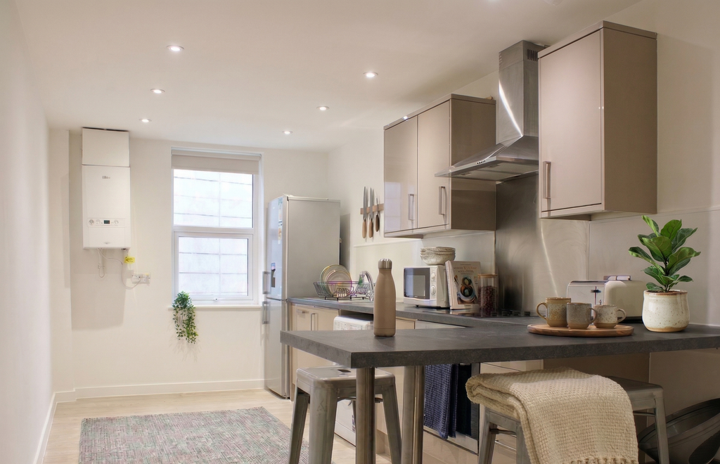 Additional image 2 of 6 bed shared accommodation to rentCumberland Street, Bristol BS2