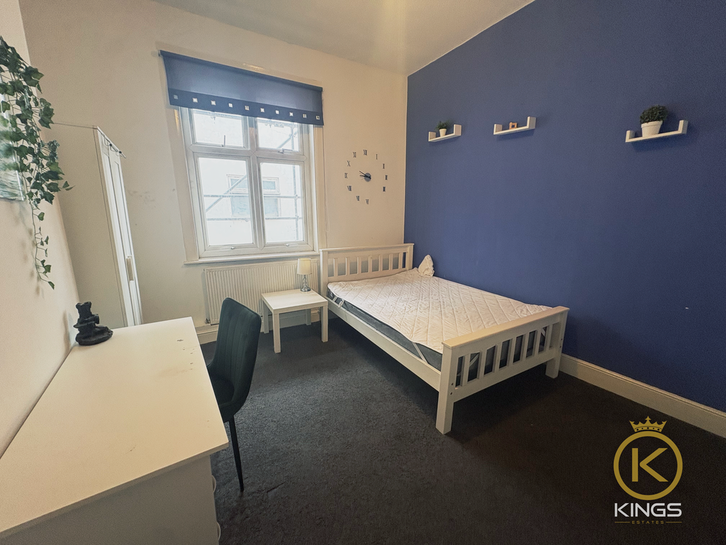 Additional image 8 of 6 bed flat to rentAlbert Road, Southsea PO5
