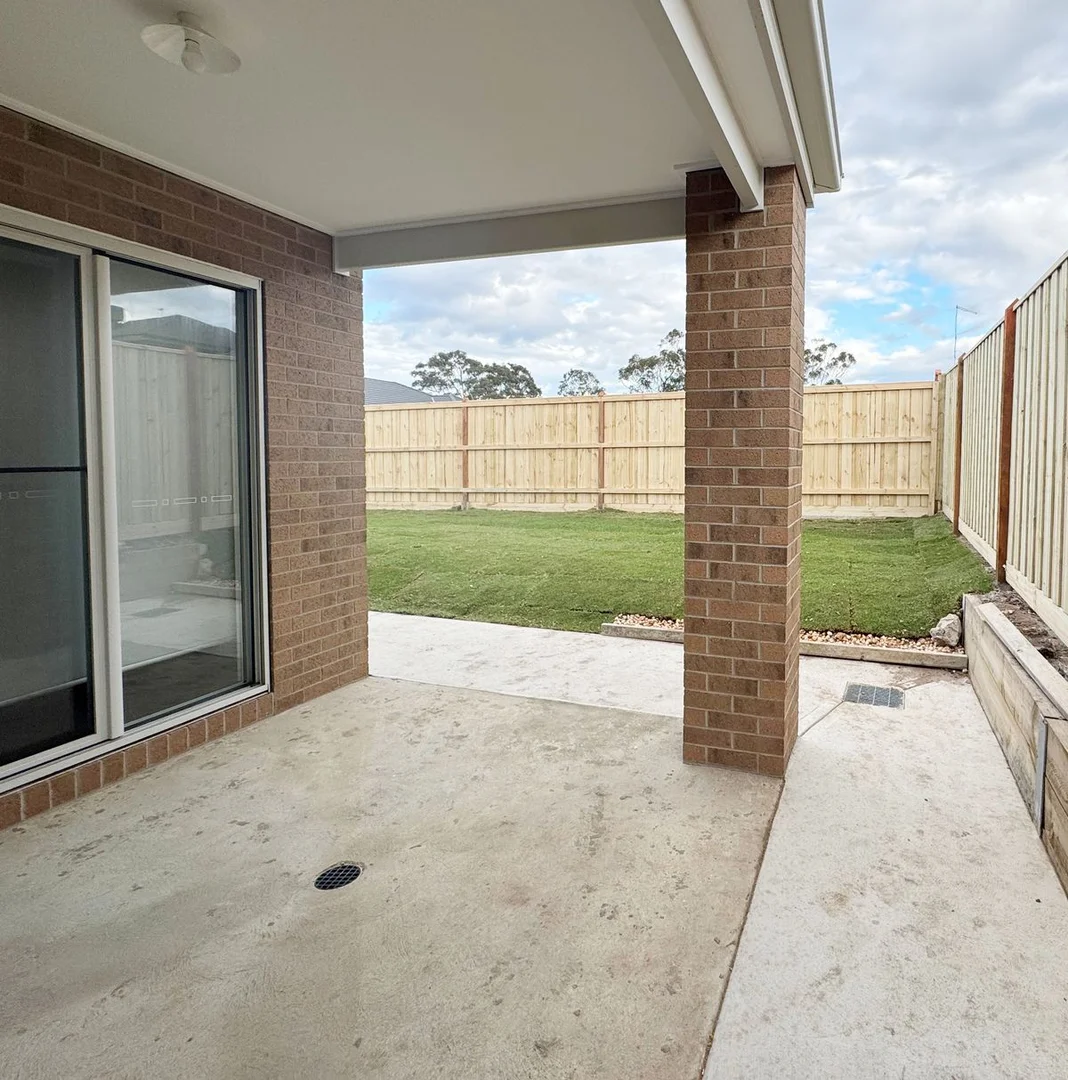 Additional image 14 of 19 Clubrush Grove, Officer VIC 3809