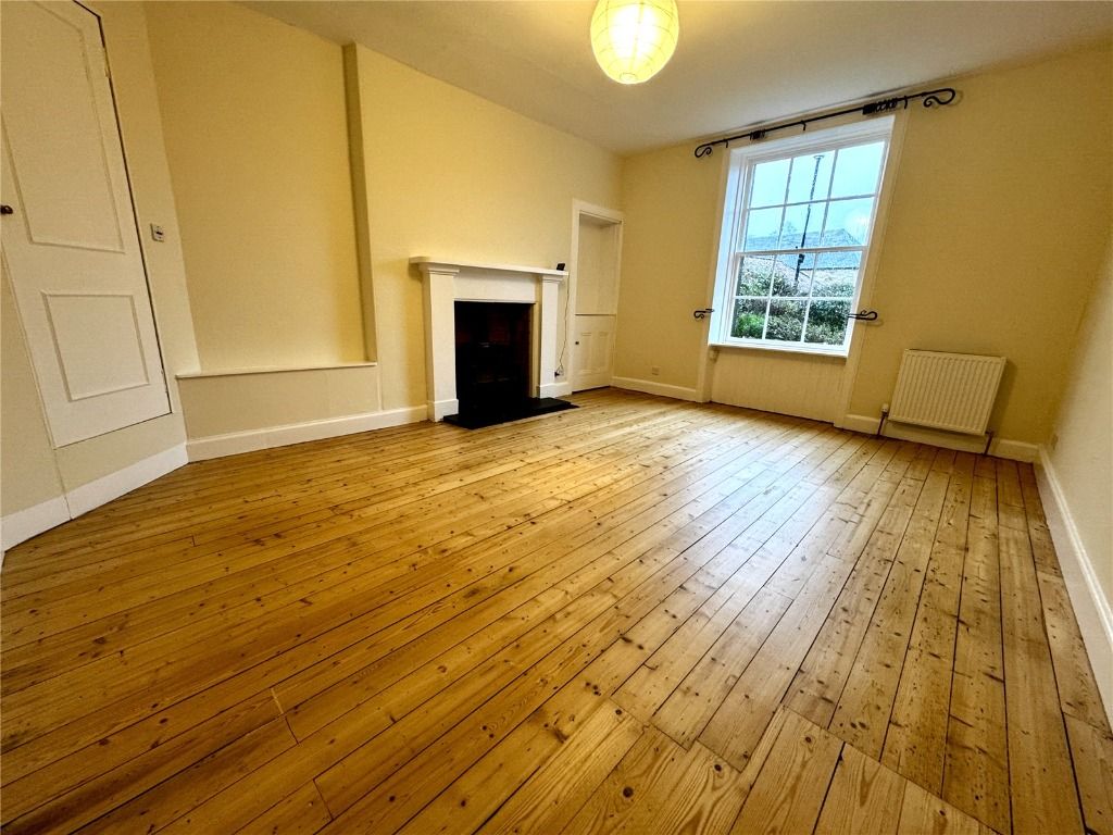3 bed shared accommodation to rentCrookston Road, Musselburgh, East Lothian EH21 photo 2