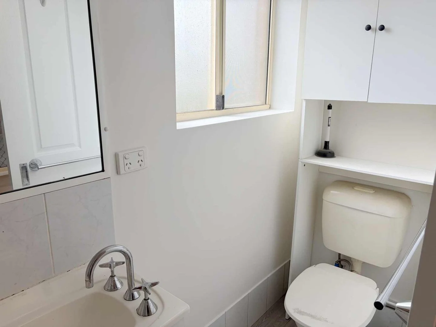 Additional image 9 of ID:21170849/19 Windsor Road, Red Hill QLD 4059