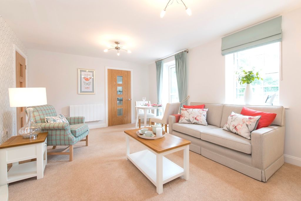 2 bed flat to rentTumbling Weir Way, Ottery St. Mary EX11