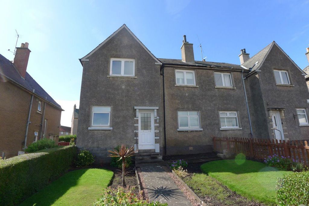 2 bed flat to rent151 Lamond Drive, St Andrews KY16