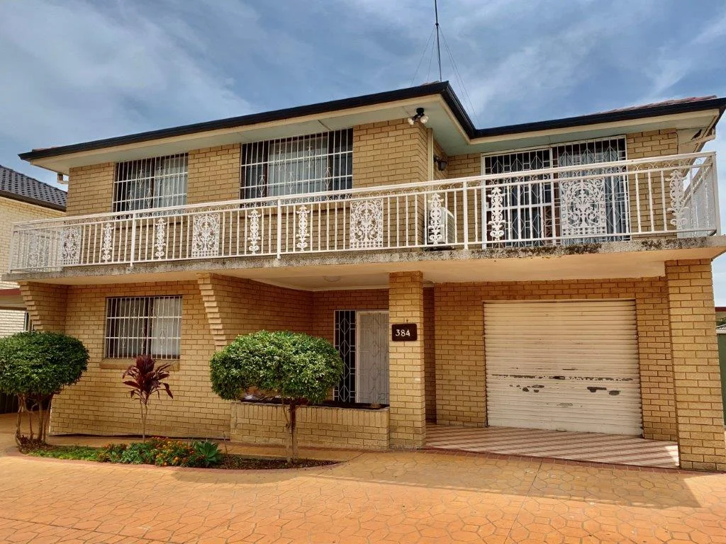 384 Smithfield Road, Prairiewood NSW 2176