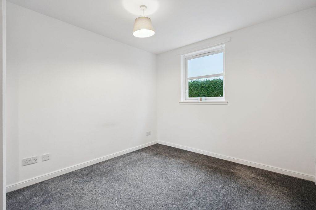 Additional image 6 of 2 bed flat to rentClaycrofts Place, Stirling, Stirlingshire FK7