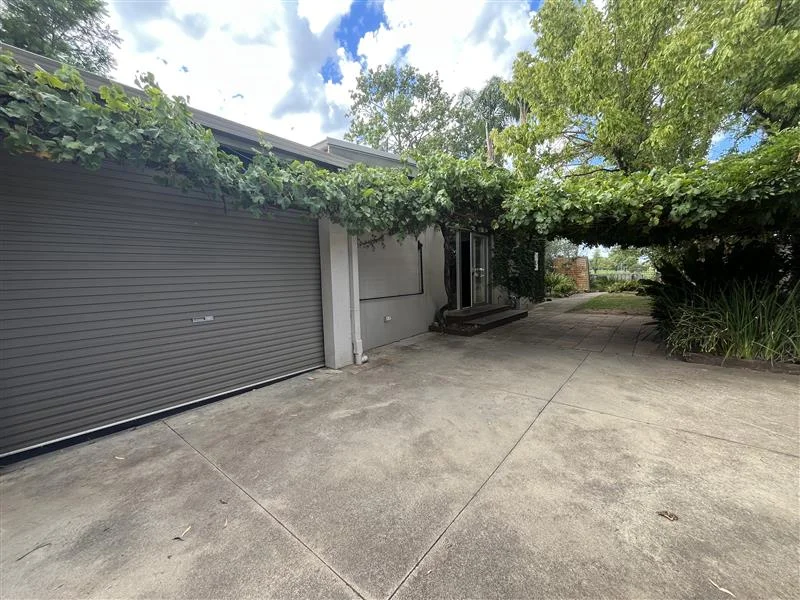 81 Balaclava Road, Shepparton VIC 3630