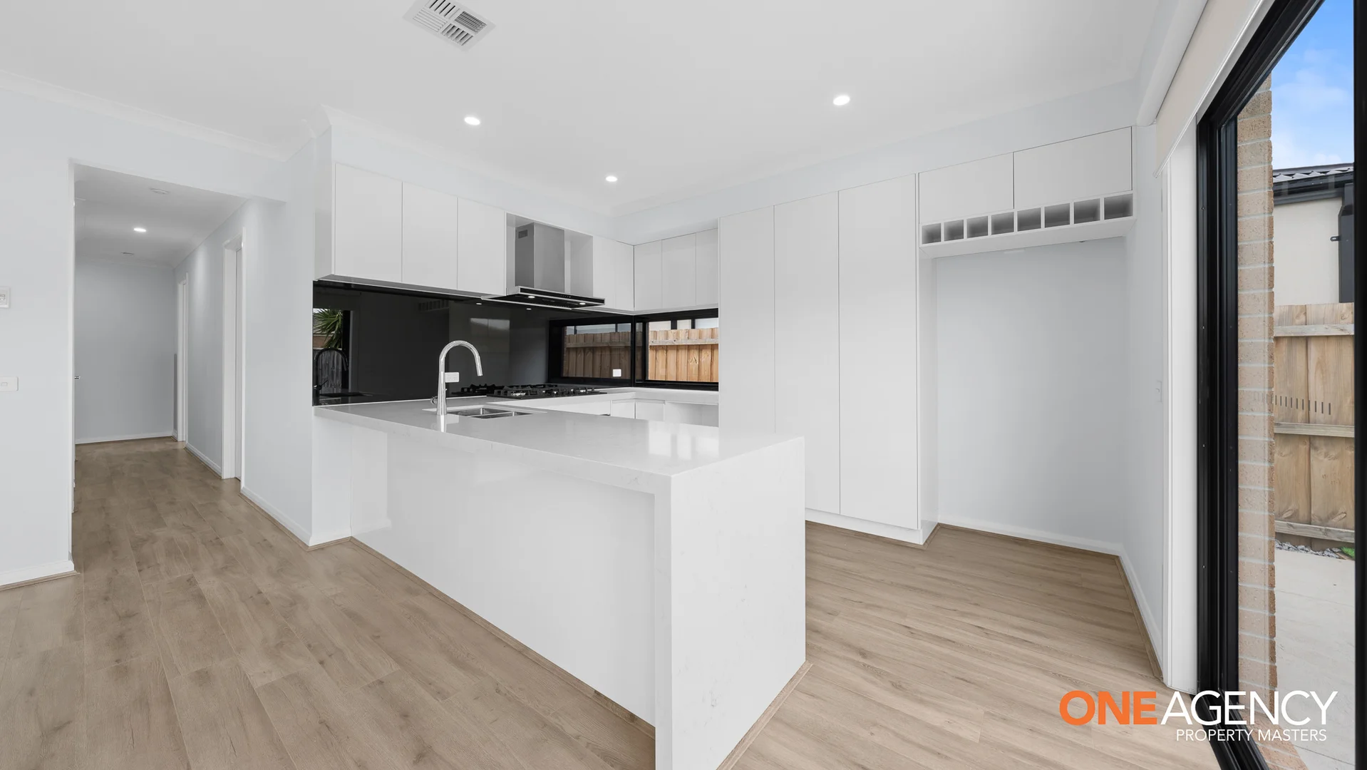 Additional image 4 of 122 sumac Street, Brookfield VIC 3338