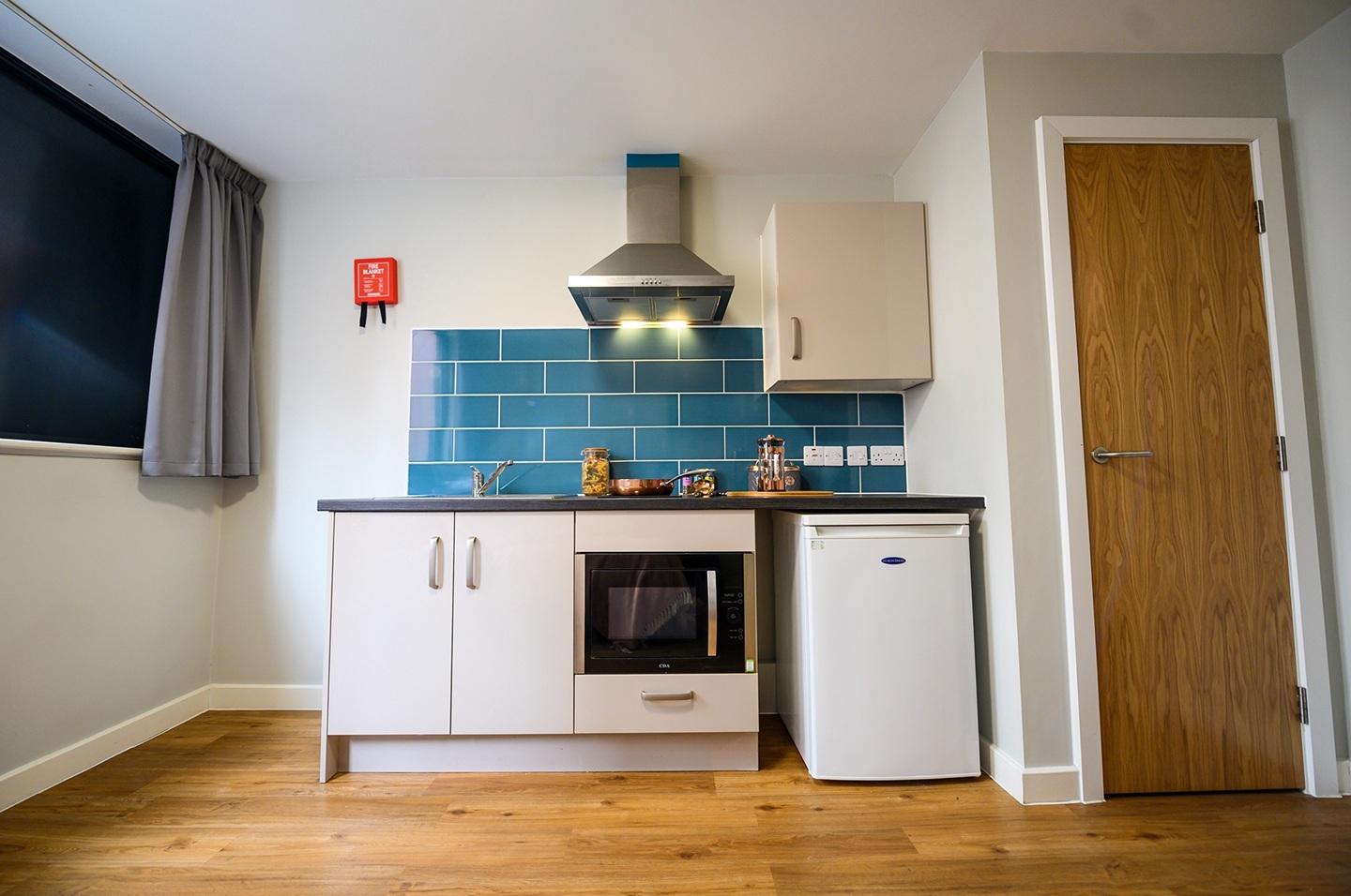Studio Flat, Queen St, S1, N1 7GU photo 4