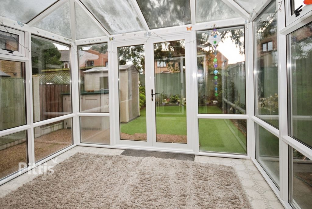 Additional image 5 of 3 bed semi-detached house to rentLinnet Close, Newport PO30