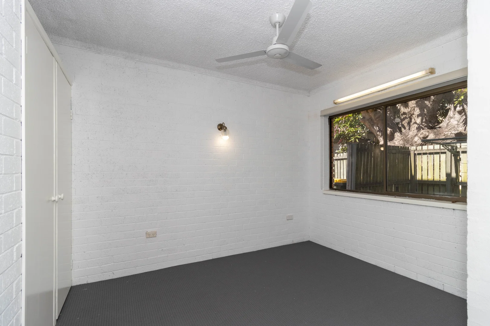 Additional image 3 of 3/449 Esplanade, Torquay QLD 4655
