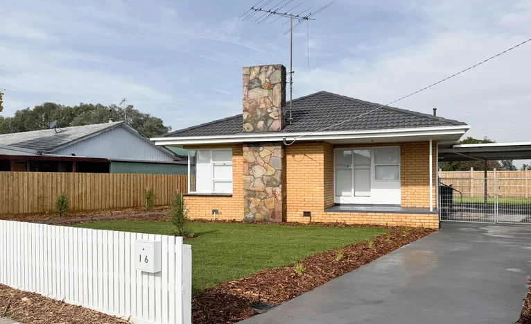 16 Wallace Street, Morwell VIC 3840