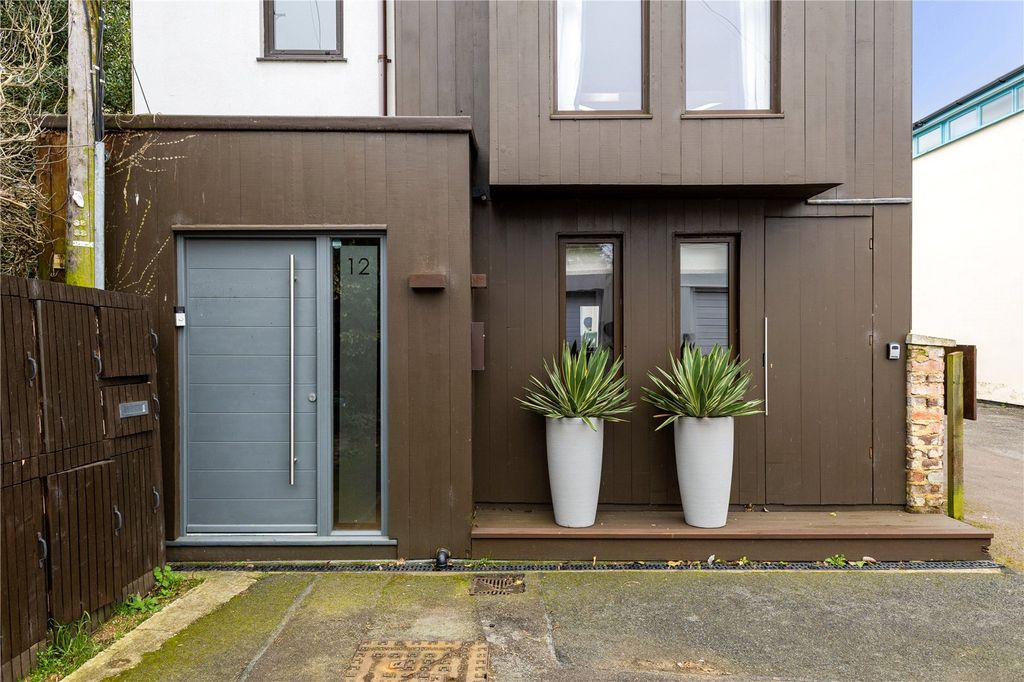 Additional image 35 of 4 bed detached house to rentOxford Walk, Cheltenham, Gloucestershire GL52