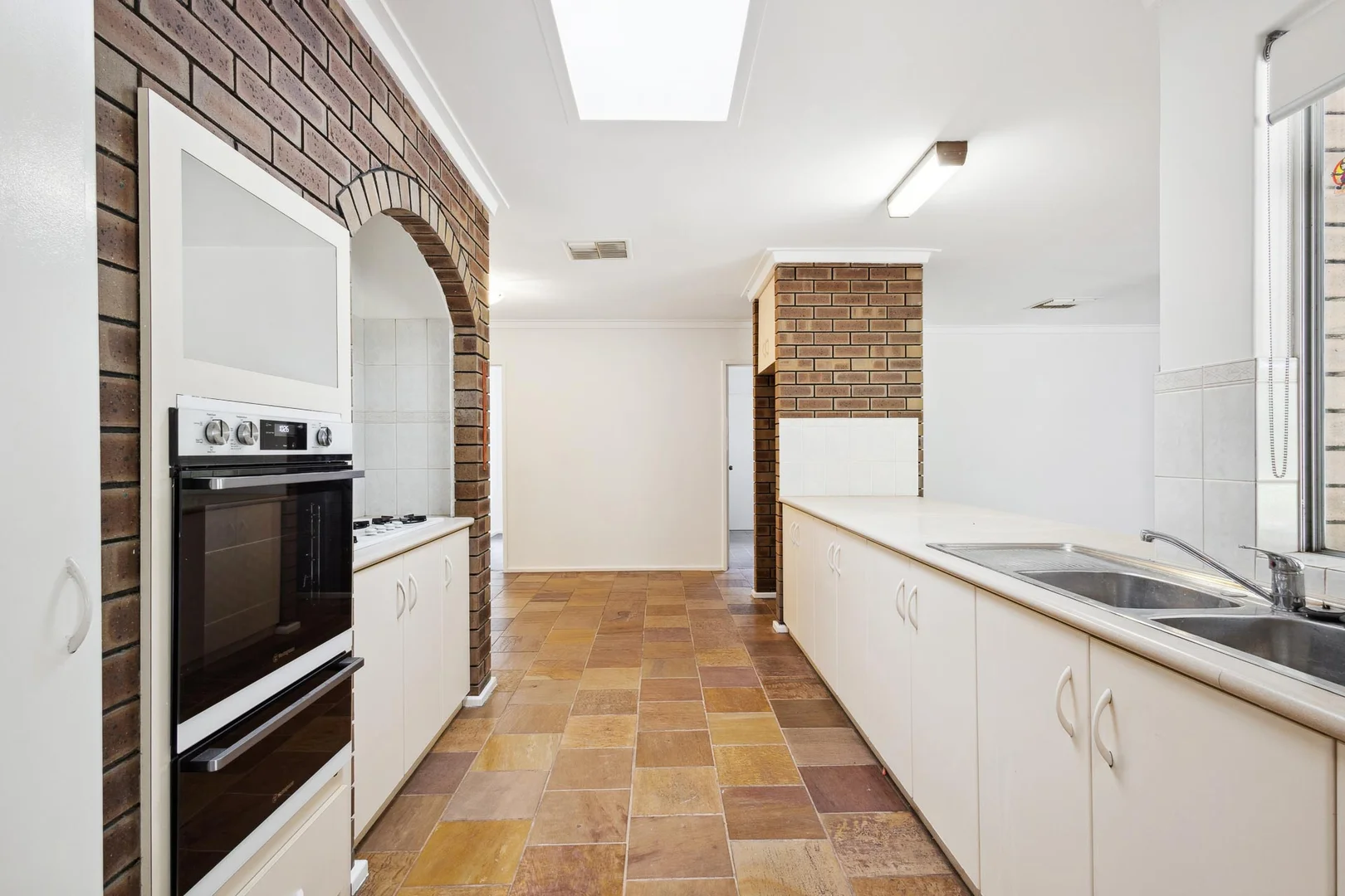 Additional image 2 of 13 Jefferies Way, Leeming WA 6149