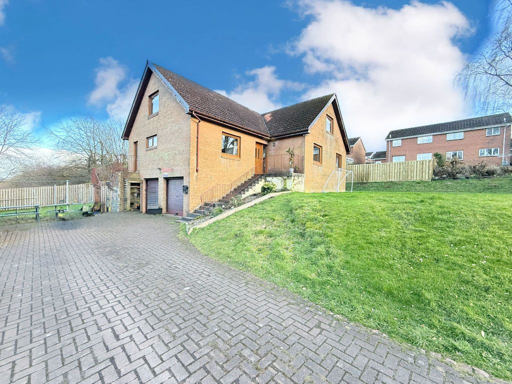 6 bed detached house for saleThree Gables, Shieldhill FK1